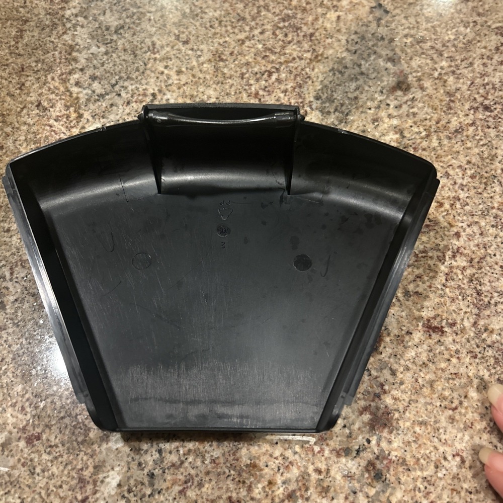 Krups Espresso Bravo Machine Model 871 Replacement Part, Black Water Tank Lid - Picture 2 of 4